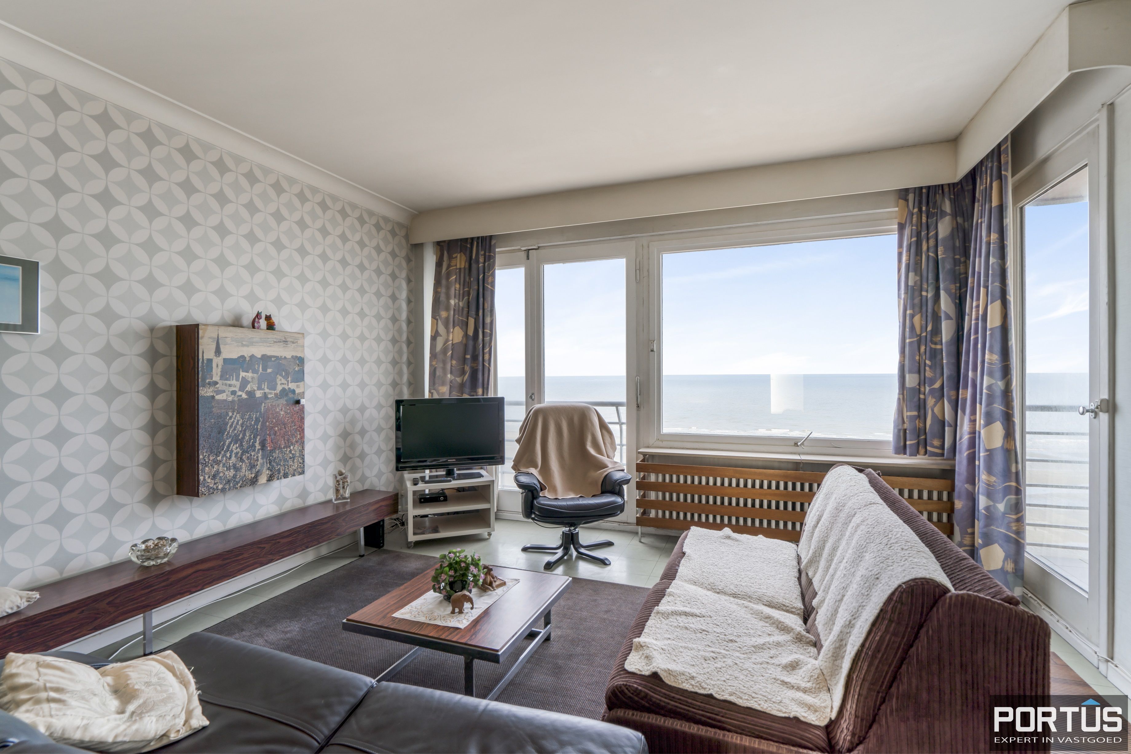 Appartement met 3 slaapkamers en frontaal zeezicht te koop te Nieuwpoort-Bad - 14261