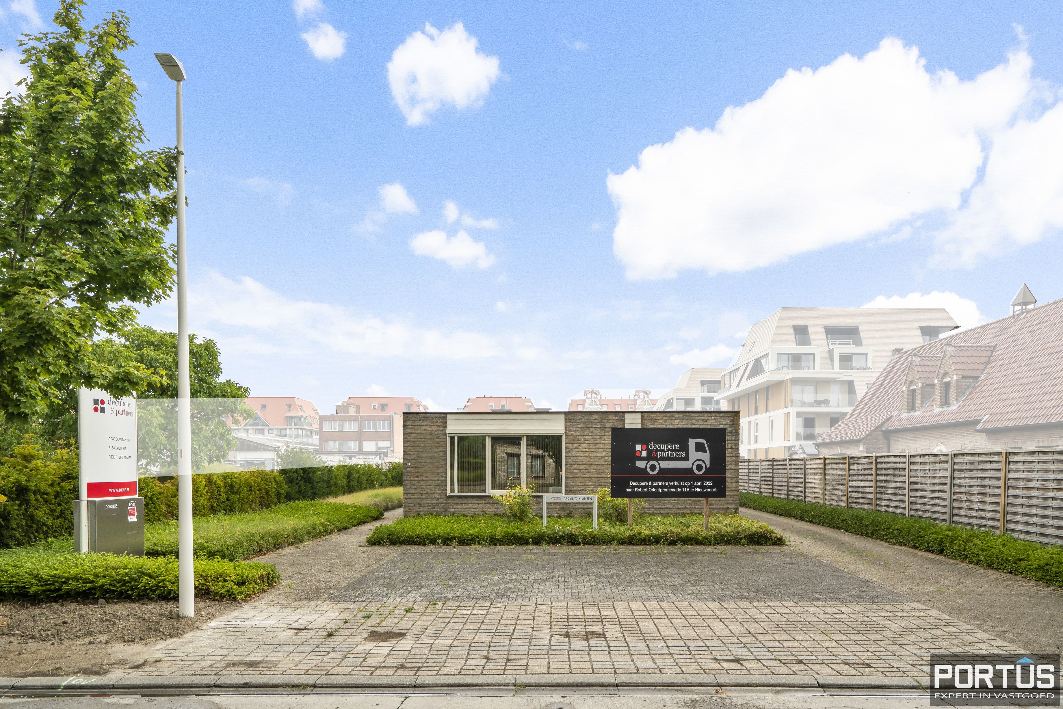 Ruime en polyvalente woning te koop te Nieuwpoort