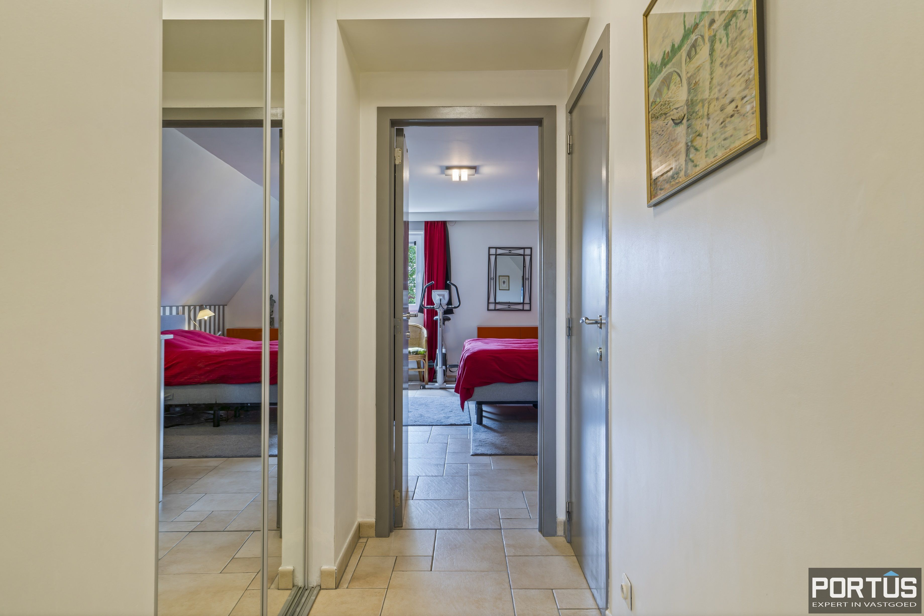 Ruim appartement te koop te Nieuwpoort met 4 slaapkamers - 16079