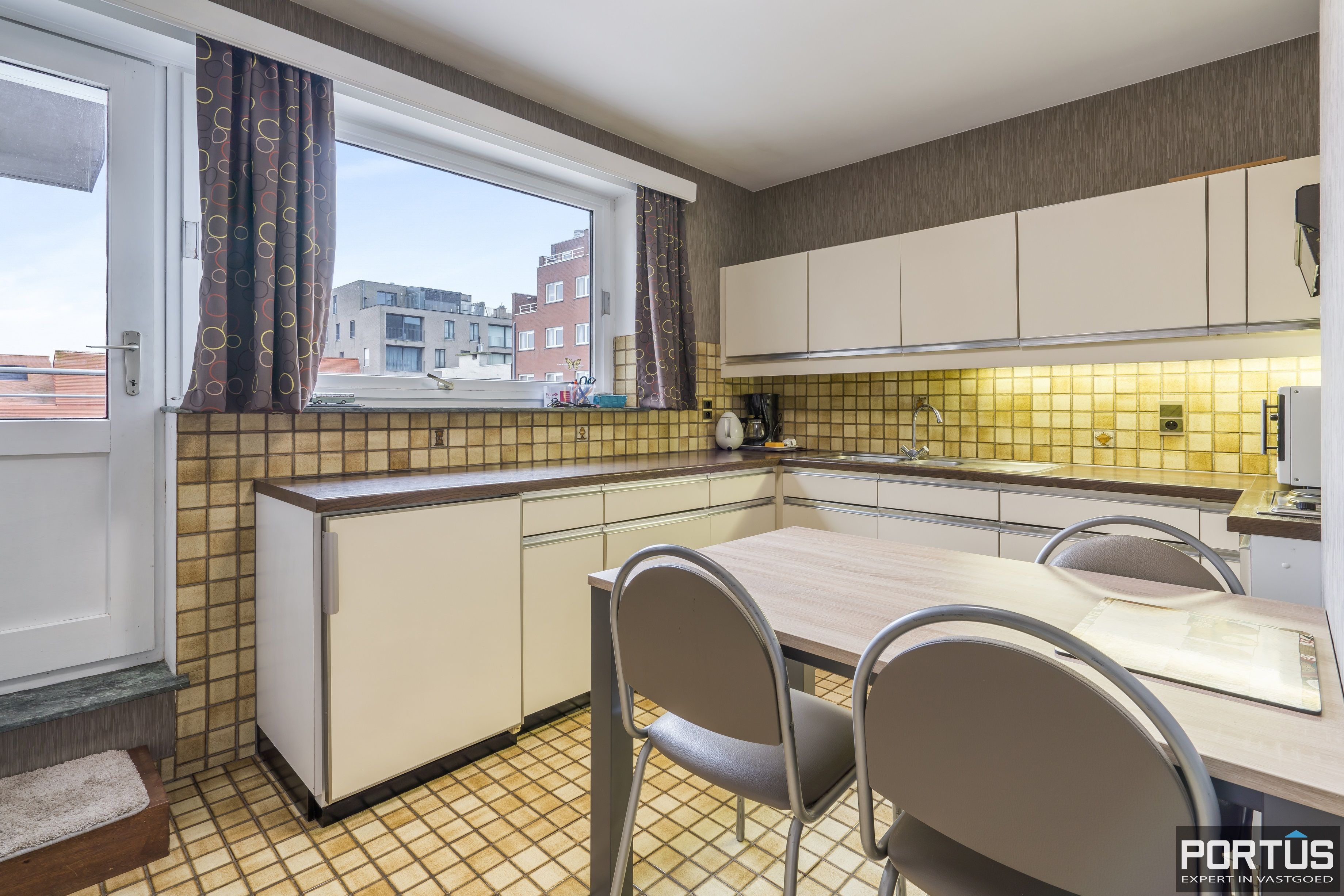 Appartement met 3 zeer ruime terrassen te koop te Middelkerke - 16402