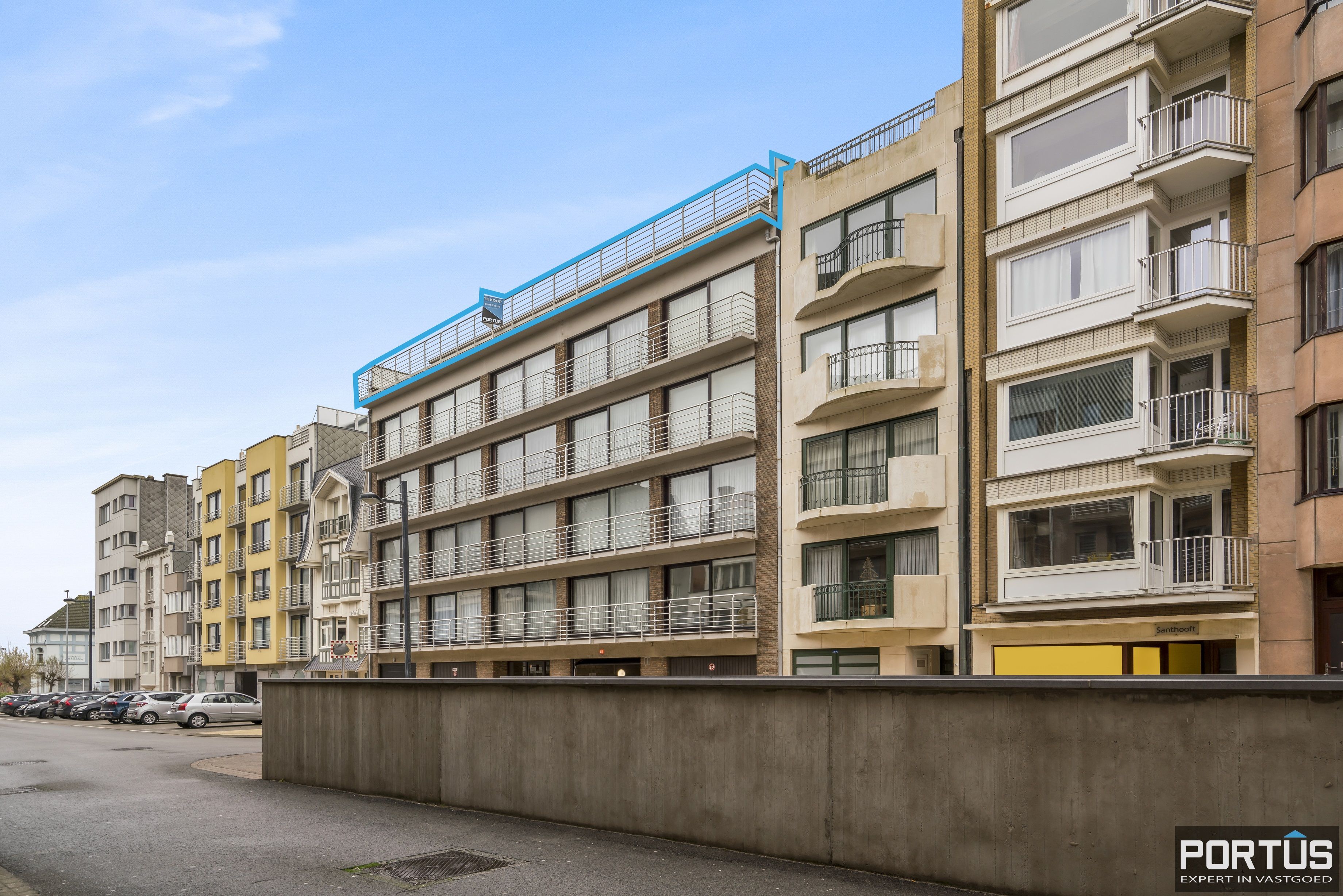 Appartement met 3 zeer ruime terrassen te koop te Middelkerke - 16408