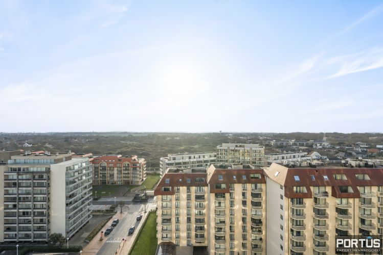 Appartement met 3 slaapkamers en frontaal zeezicht te koop te Nieuwpoort-Bad 14255