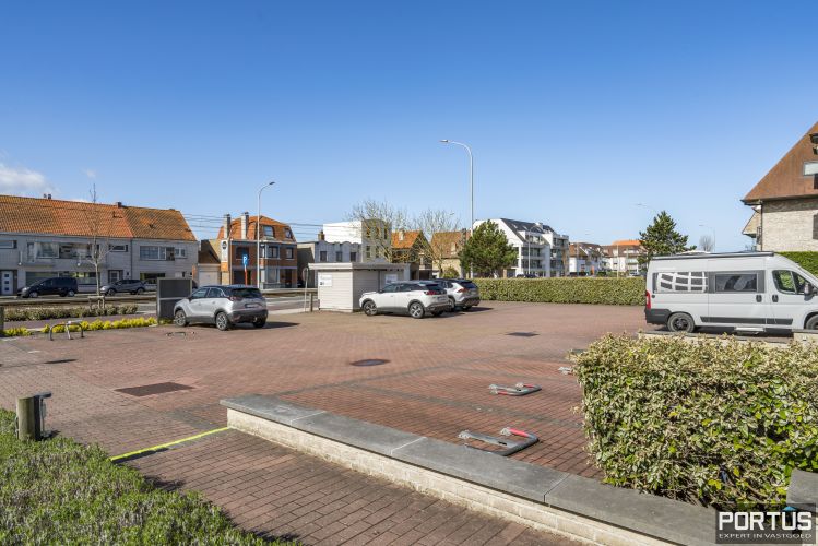 Appartement/Handelsgelijkvloers met terras te koop te Nieuwpoort 15042