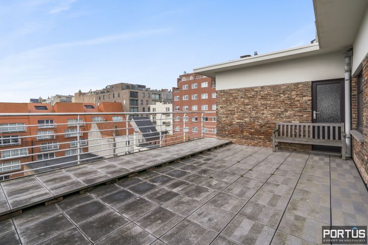 Appartement met 3 zeer ruime terrassen te koop te Middelkerke 16520