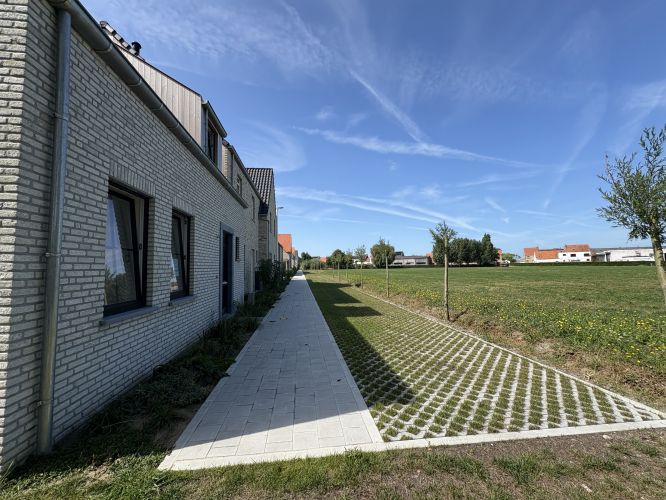 Energiezuinige nieuwbouwwoning met 3 slaapkamers en carport te huur - 20492