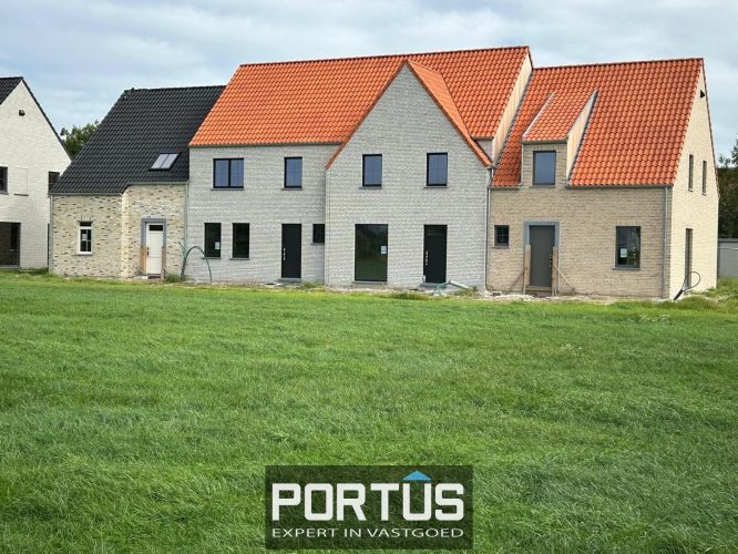 Energiezuinige nieuwbouwwoning met 3 slaapkamers en carport te koop  - 21159