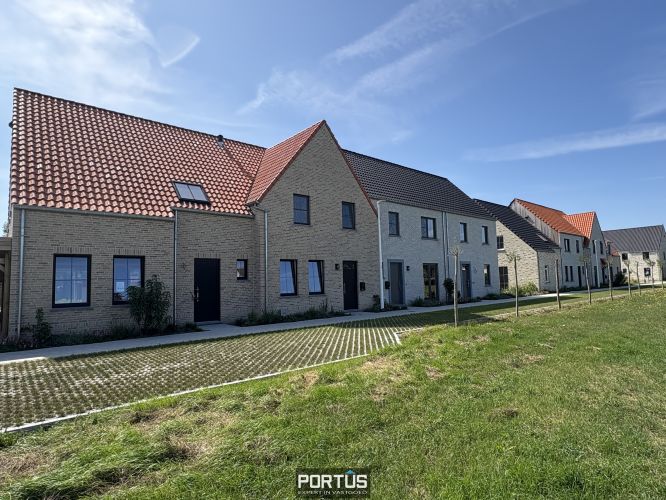 Energiezuinige nieuwbouwwoning met 3 slaapkamers en carport te koop  21623