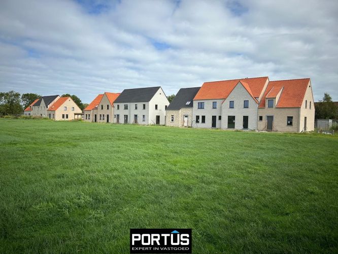 Energiezuinige nieuwbouwwoning met 3 slaapkamers en carport te koop  21872