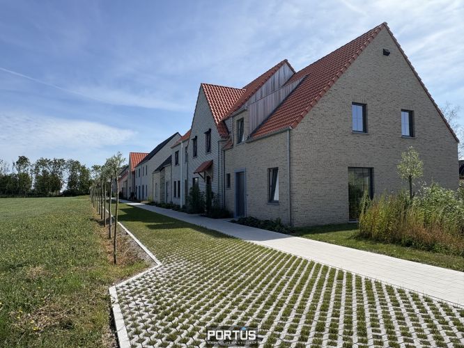 Energiezuinige nieuwbouwwoning met 3 slaapkamers en carport te koop  21924