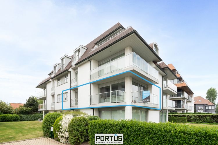 Ruim zonnig hoekappartement te koop te Nieuwpoort - 22028